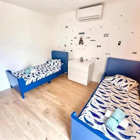 Villa FRGK St Claude Private Villa Antibes Pool, Garden&Ultra-Fast Wi-Fi
