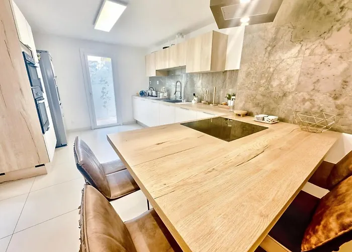 别墅 Frgk Private Antibes Pool, Garden & Ultra-fast Wi-fi Plaine de la Brague