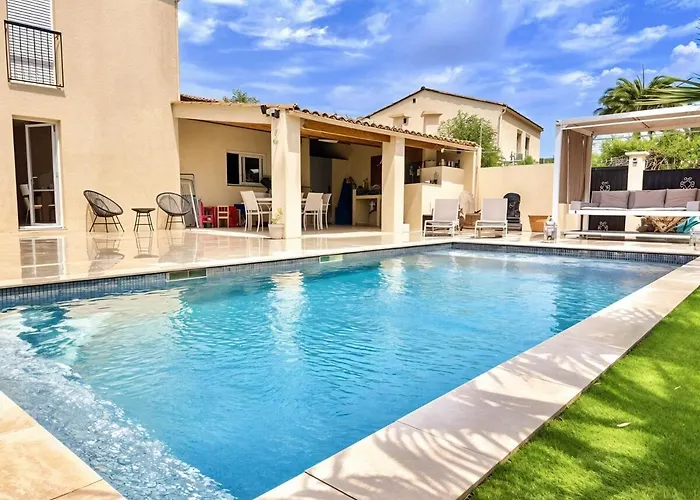 Frgk Private Antibes Pool, Garden & Ultra-fast Wi-fi 别墅 Plaine de la Brague